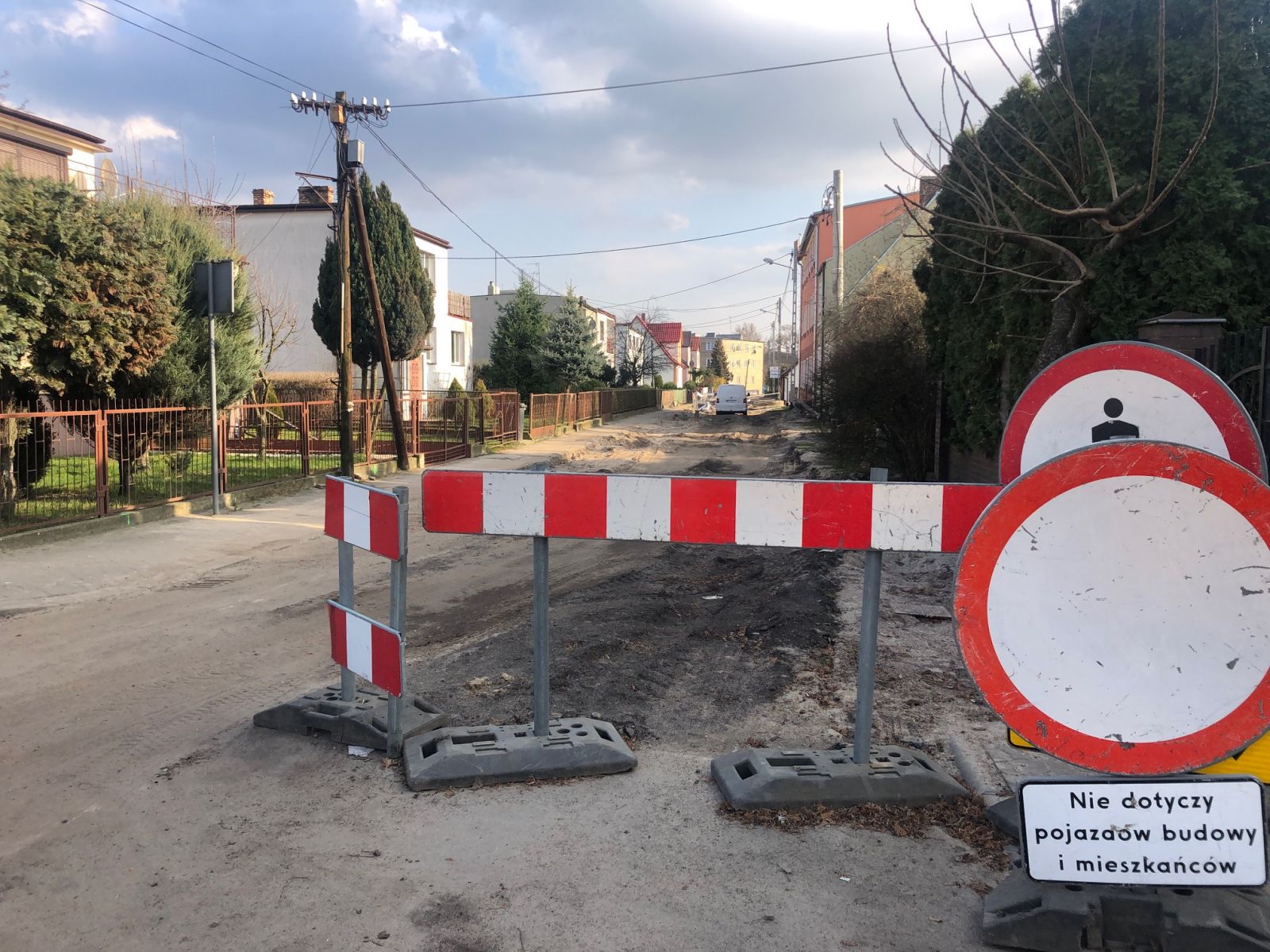 Powiększ zdjęcie.Zamknięta ulica Wojska Polskiego