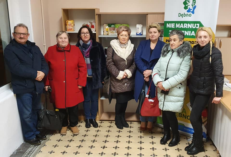 Wolontariusze w lokalu Jadłodzielni