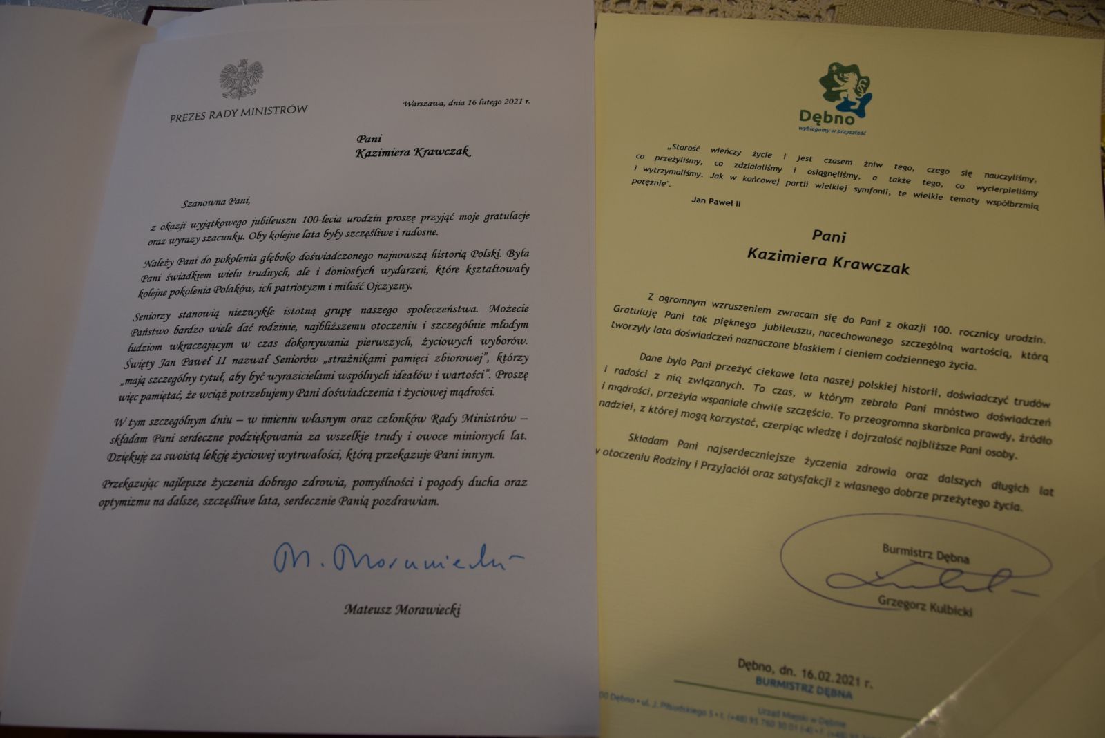 Listy gratulacyjne od premiera i burmistrza