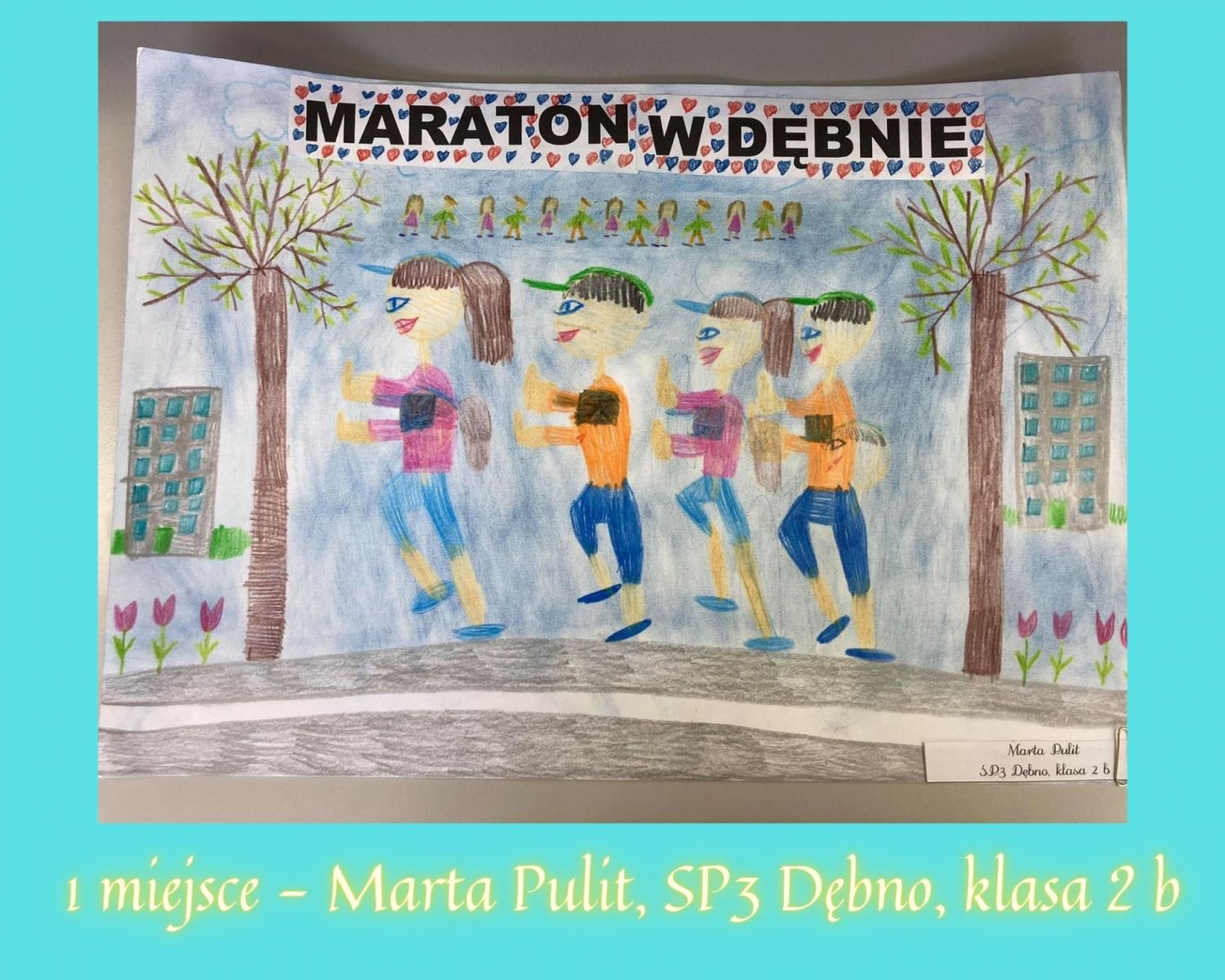 Powiększ rysynek I miejsce. Biegacze drzewka napis Maraton w Dębnie