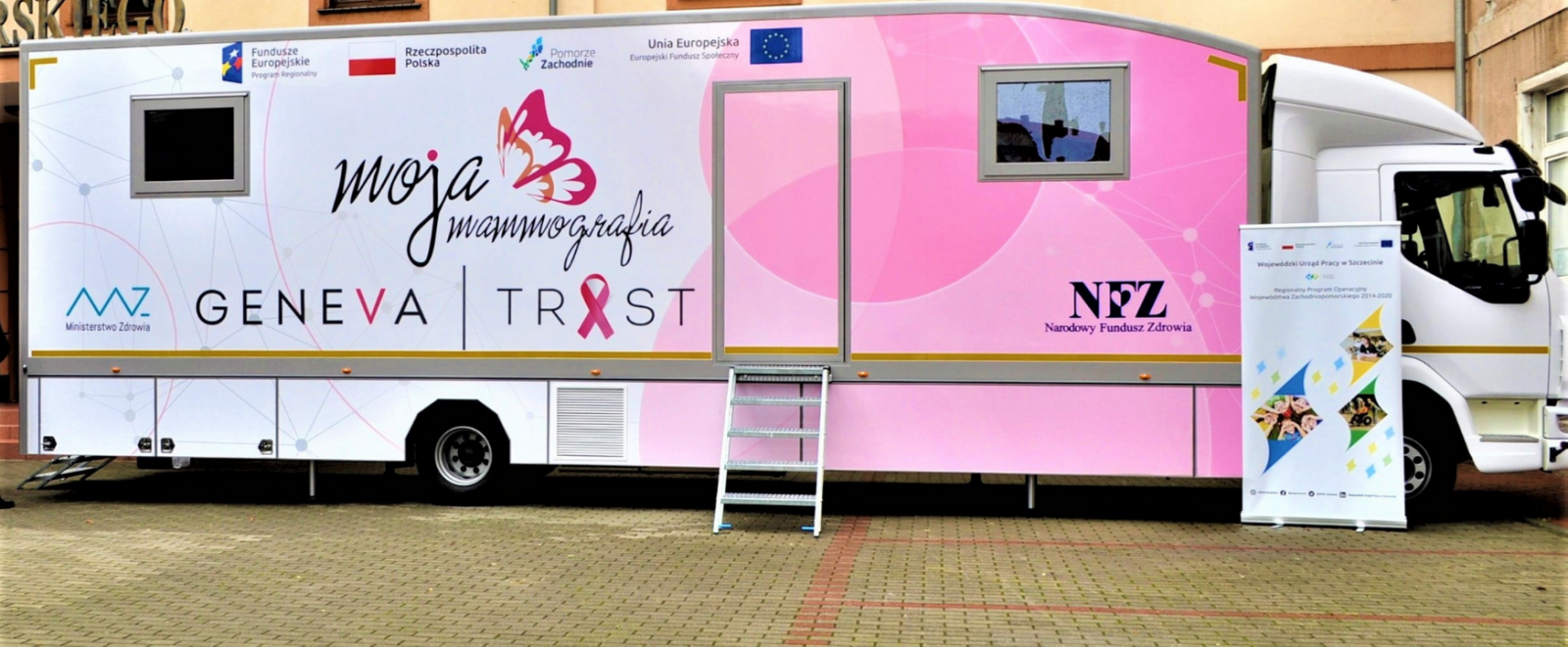 Powiększ zdjęcie. Mammobus 