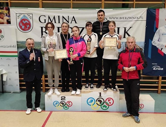 Uczennice z SP 1 Dębno na podium 