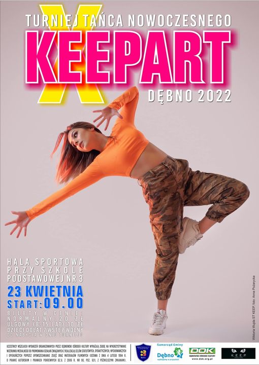 Powiększ plakat. Dziewczyna w ruchu tanecznym napis Turnije KEEPART. Pełna treść w informacji