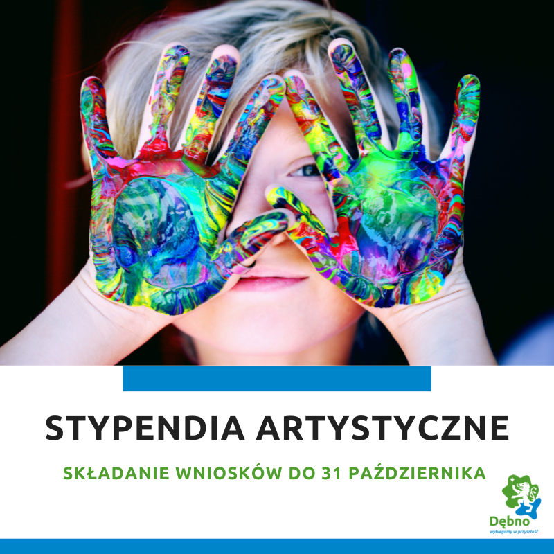Powiększ grafikę. Stypendia artystyczne, dziecko z kolorowymi dłońmi