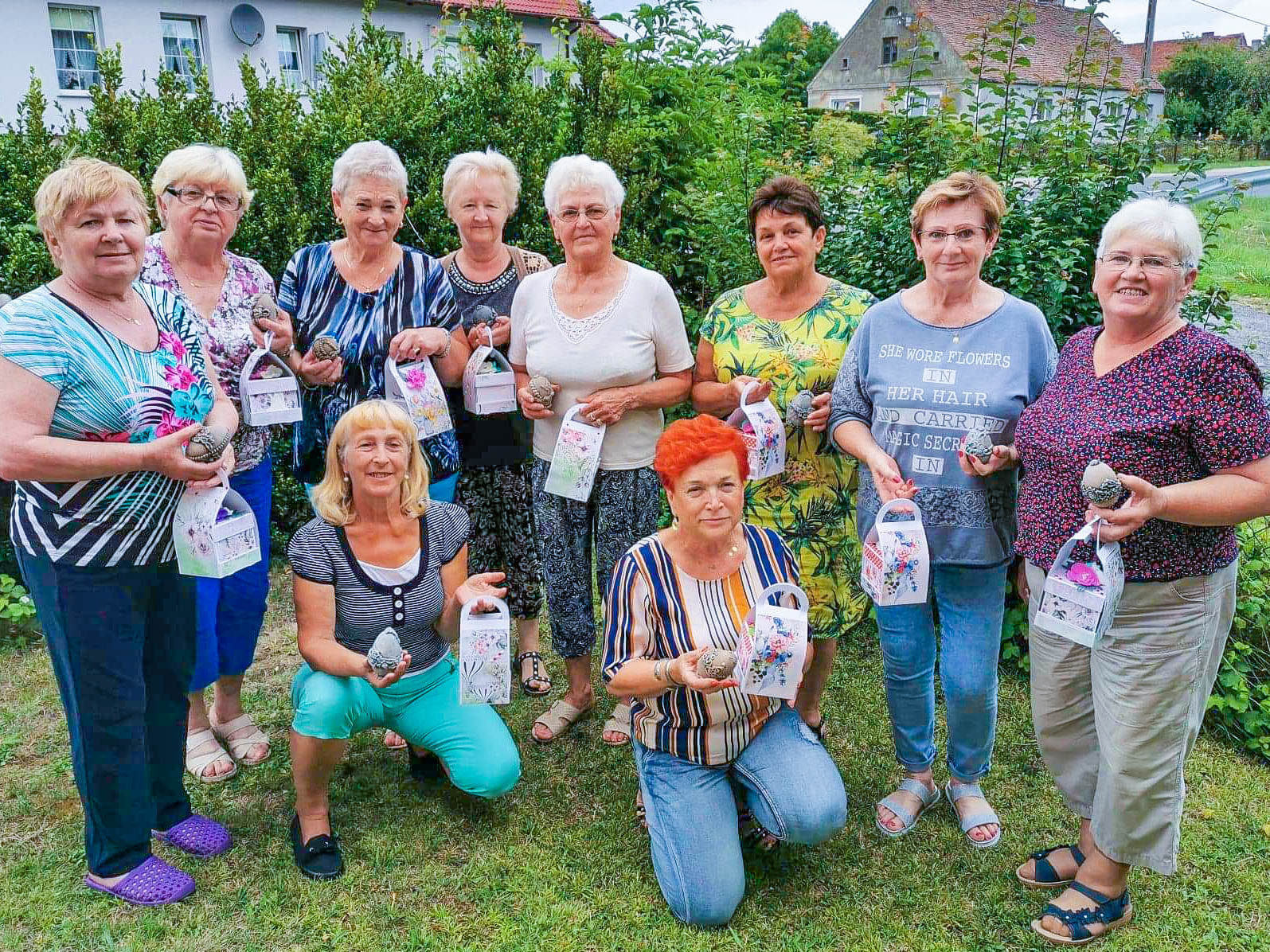 Panie preznetują swoje prace