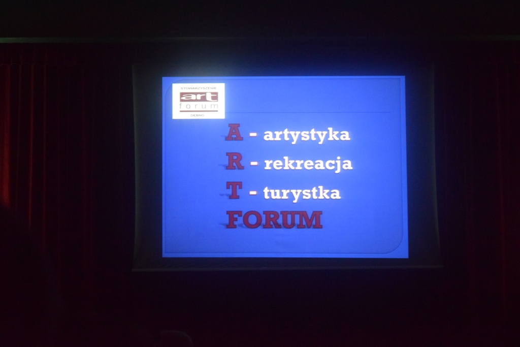Powiększ slajd prezentacji Art forum