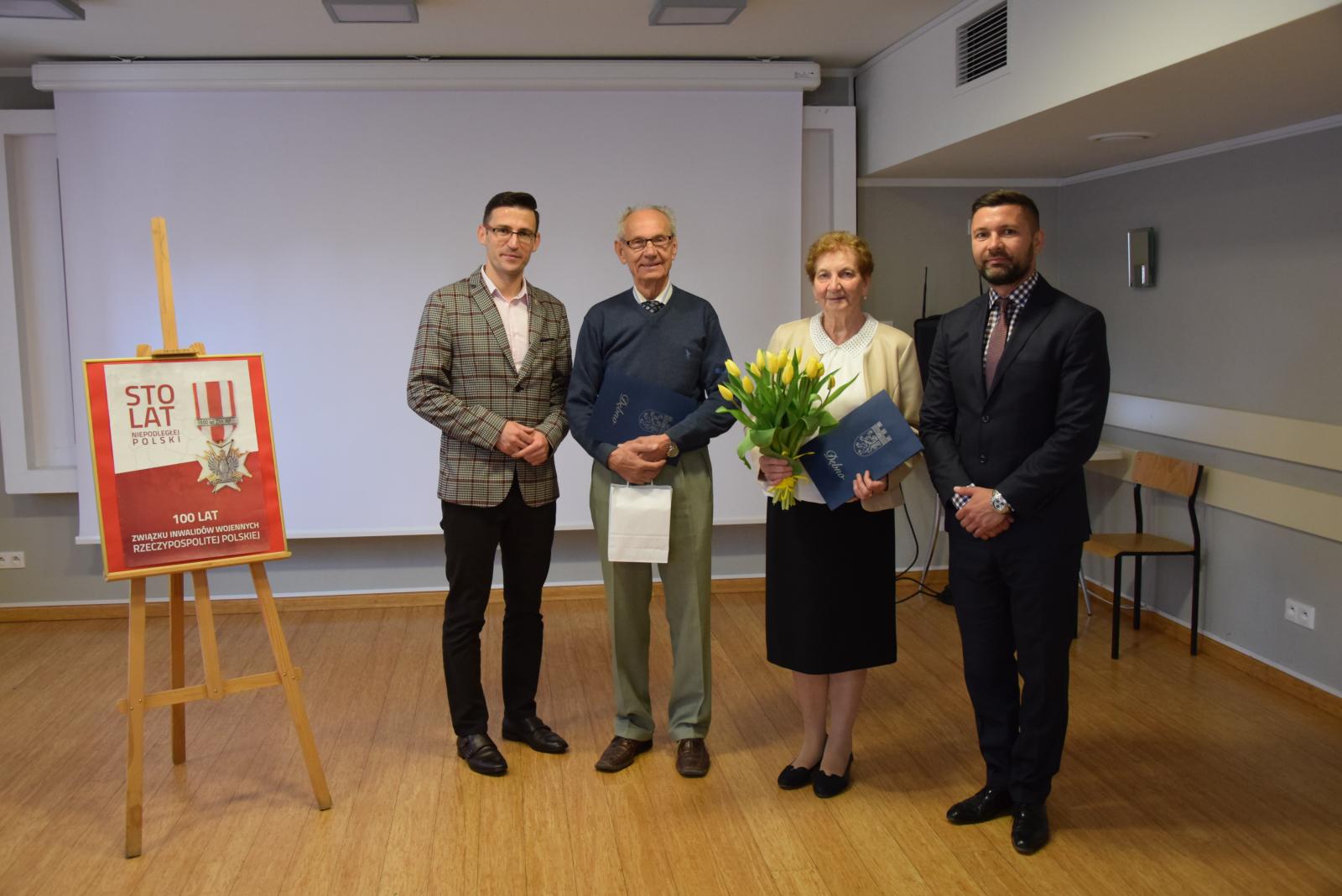Od lewej: G. Kulbicki burmistrz Dębna, Z. Pyro, M. Mazur, M. Krzysiak 