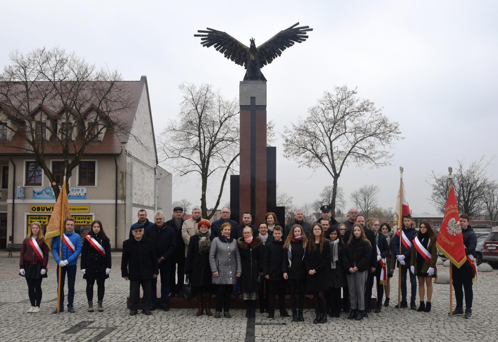 Powiększ zdjęcie. Wspólne zdjęcie uczestników