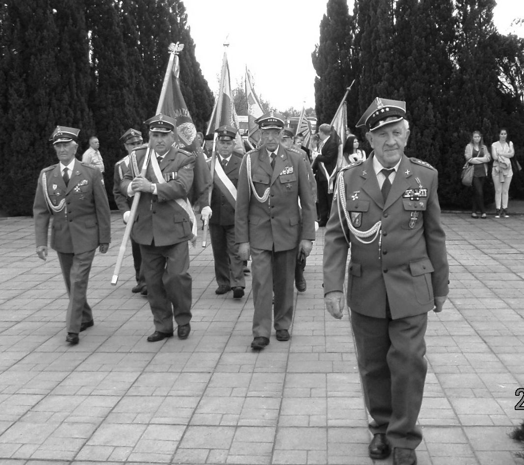 Ryszard Czaczka podczas uroczystości patriotycznych