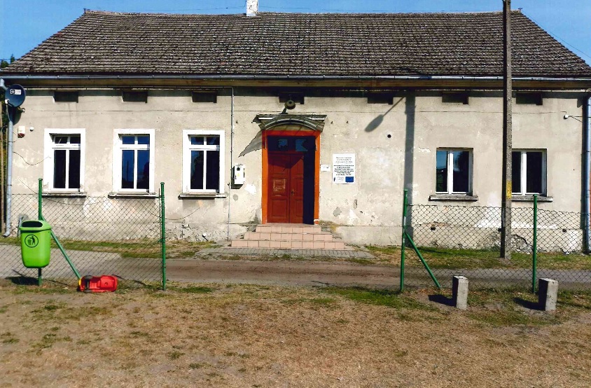 Powiększ zdjęcie. Obecny wygląd świetlicy wiejskiej w Dolsku