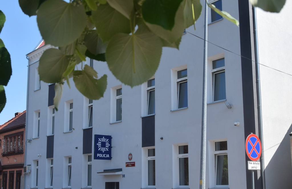 Powiększ zdjęcie. Komisariat zyskał nową elewację 