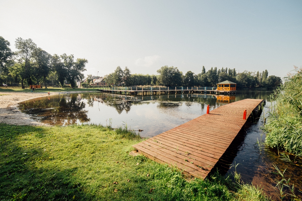 Powiększ zdjęcie. Plaża miejska w Dębnie (fot. M. Pech)