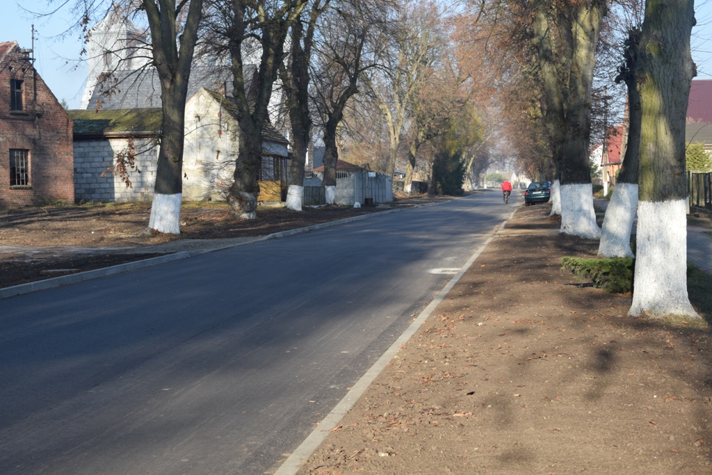 Powiększ zdjęcie. W Oborzanach wybudowano nową drogę