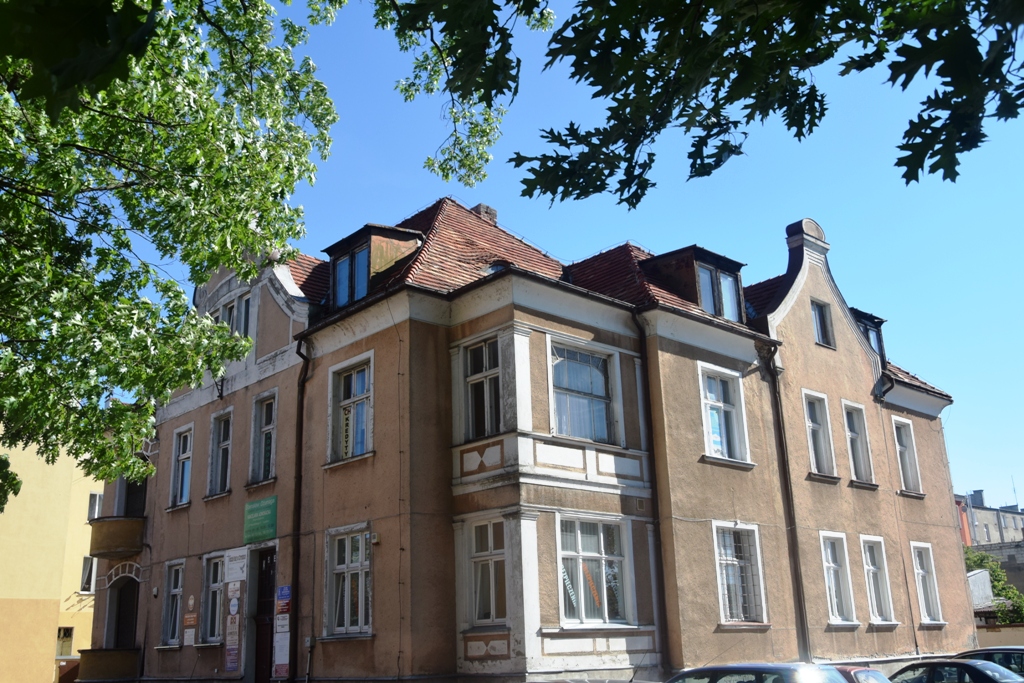 Powiększ zdjęcie. Zabytkowa willa przy ulicy Piłsudskiego 5 