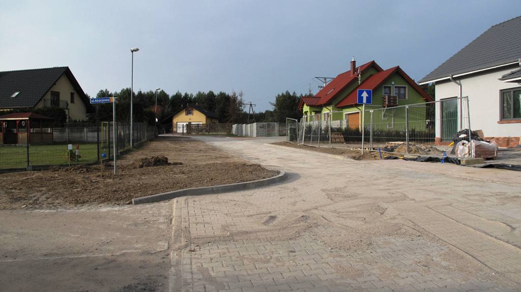 Ulica Lipowa jest drogą jednokierunkową
