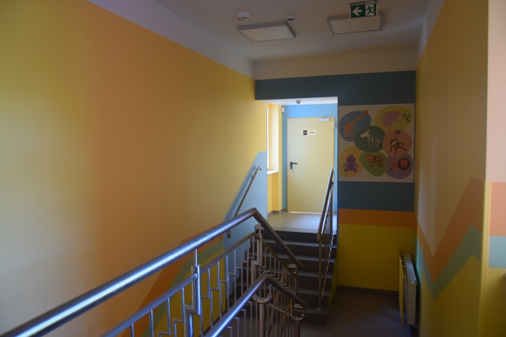 Wykonano przejście do pomieszczeń biurowych
