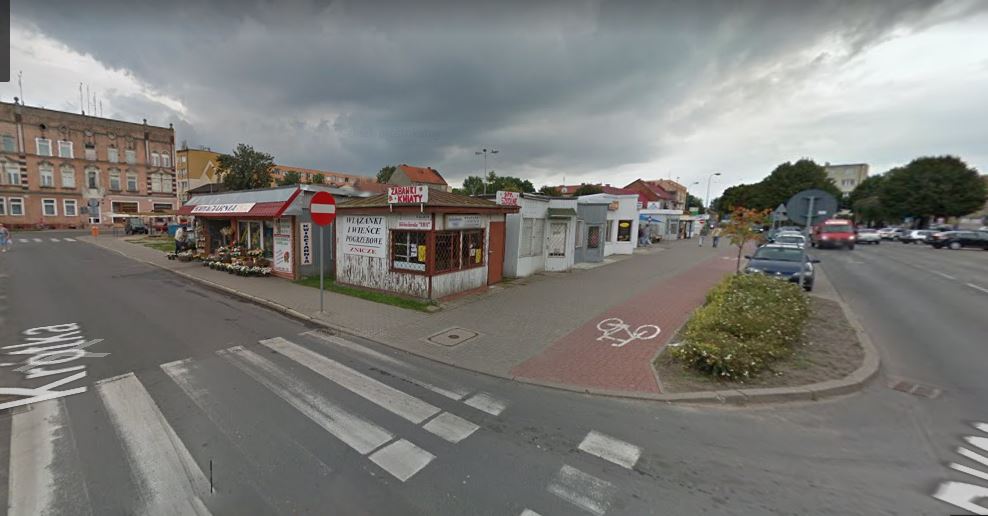 Powiększ zdjęcie - widok na obecny rynek  Źródło: www.maps.google.com