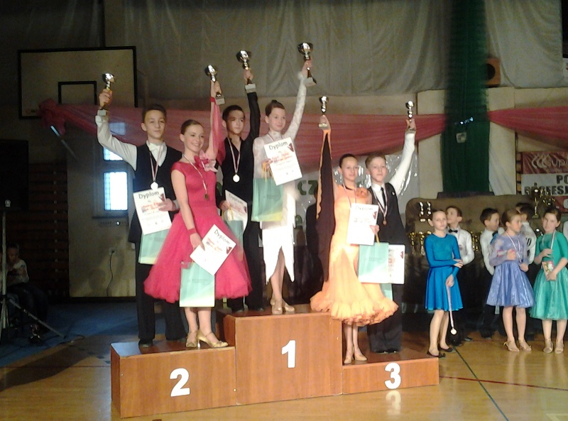 Wszystkie pary taneczne na podium