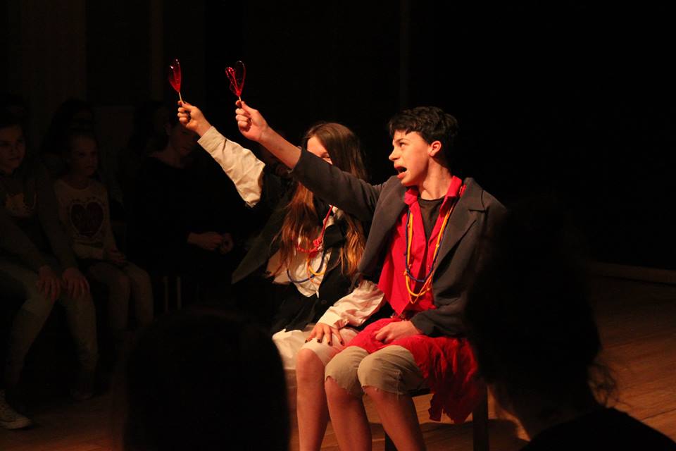 Teatr KOD w spektaklu "Mama"