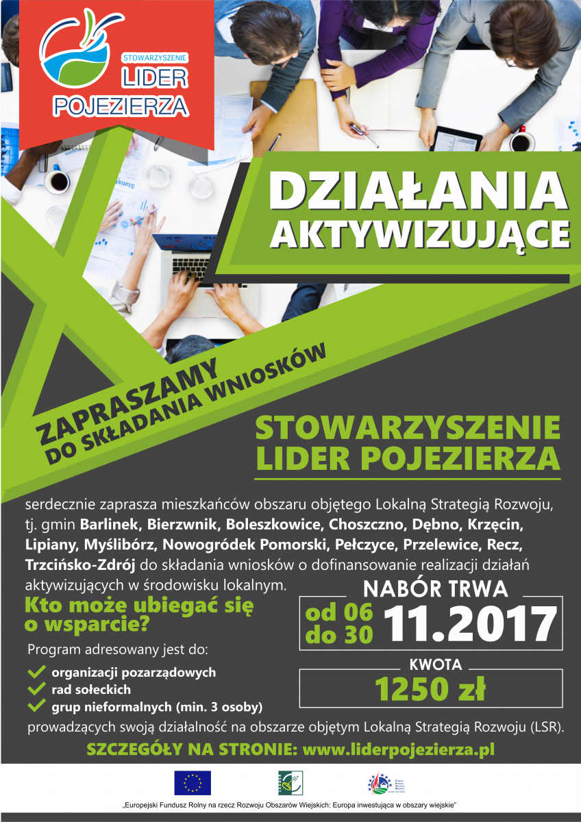 Powiększa plakat informujacy o działaniu
