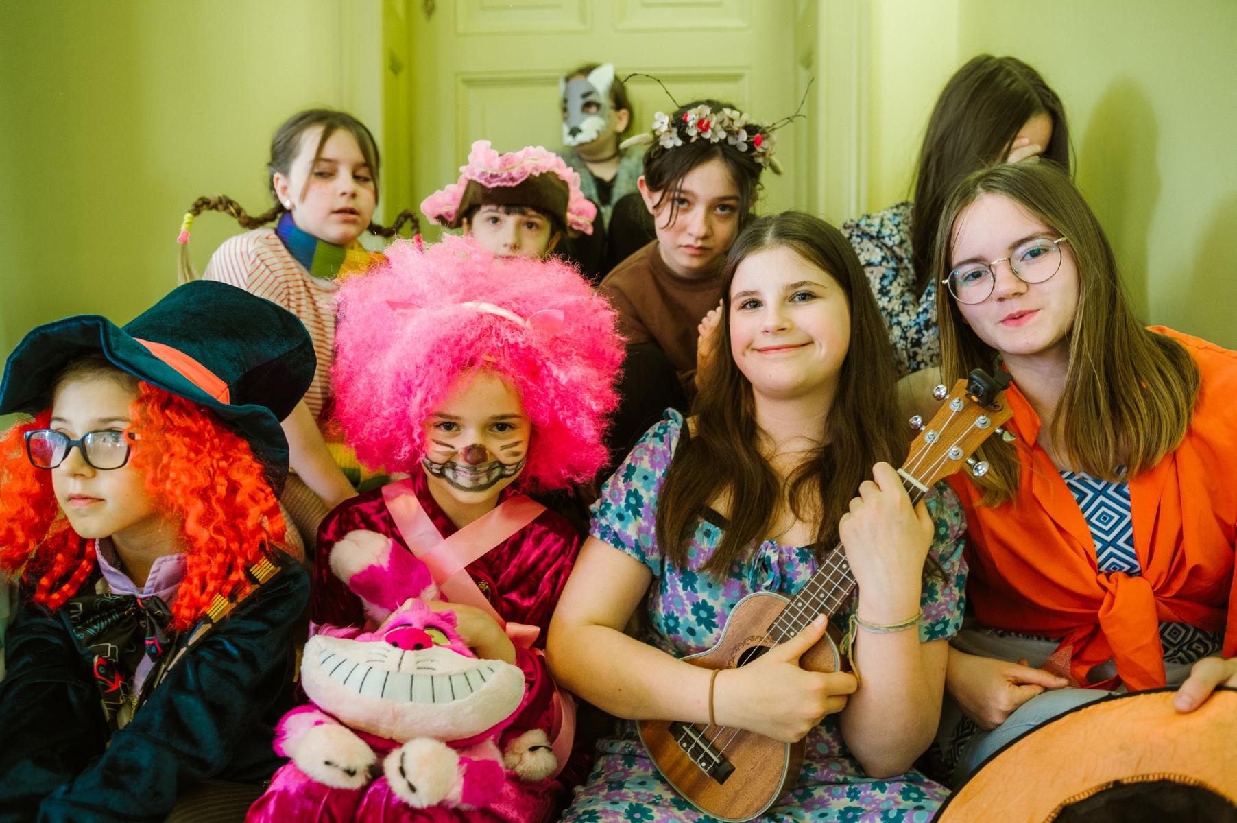 Zespół teatralny ze szkoły 